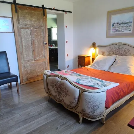 La Pierre Blanche Bed and breakfast