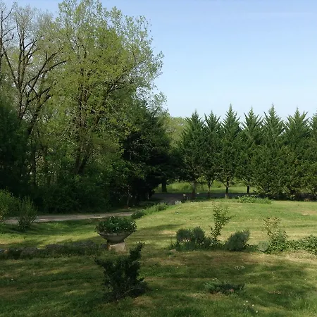 La Pierre Blanche 3*