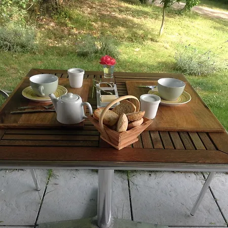 La Pierre Blanche Bed & Breakfast La Sauvetat-sur-Lède