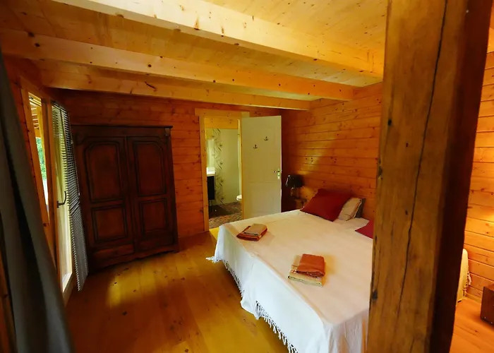 La Pierre Blanche Bed and breakfast 3*